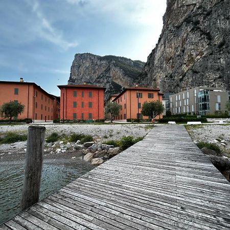 Dv Garda Suite Campione del Garda Zewnętrze zdjęcie