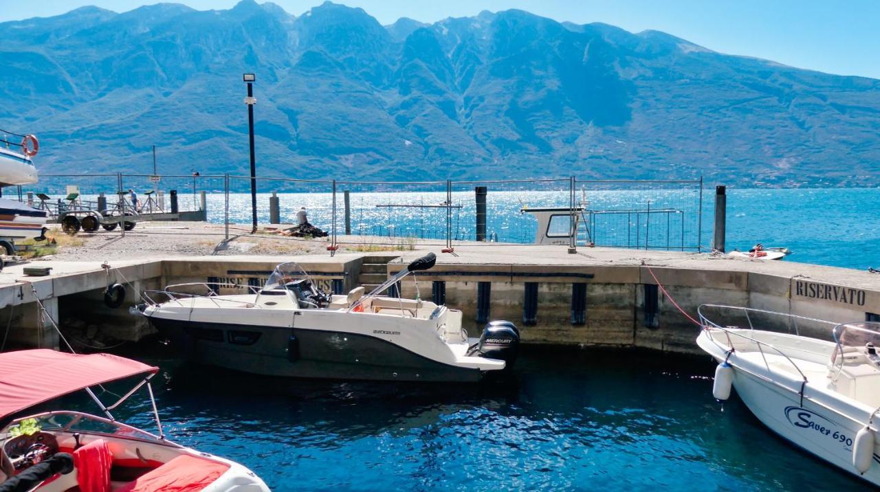 Dv Garda Suite Campione del Garda Zewnętrze zdjęcie